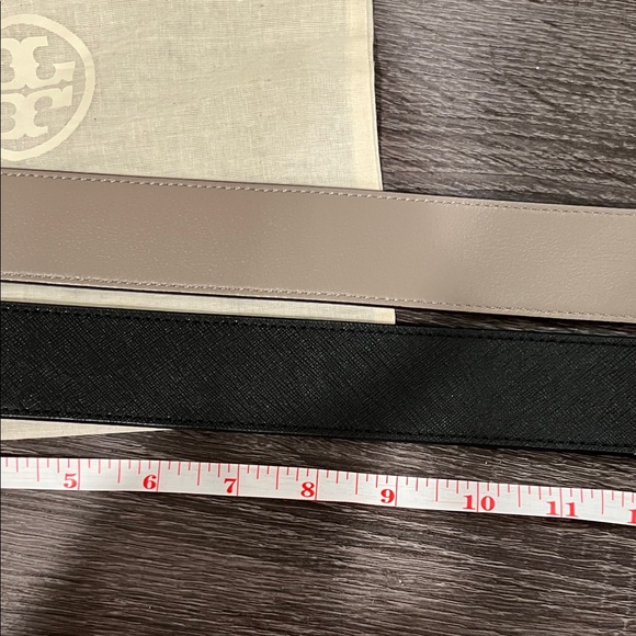 2 Tory Burch Black and Brown Belts with Metallic Logo Buckles both reversible - Picture 7 of 11